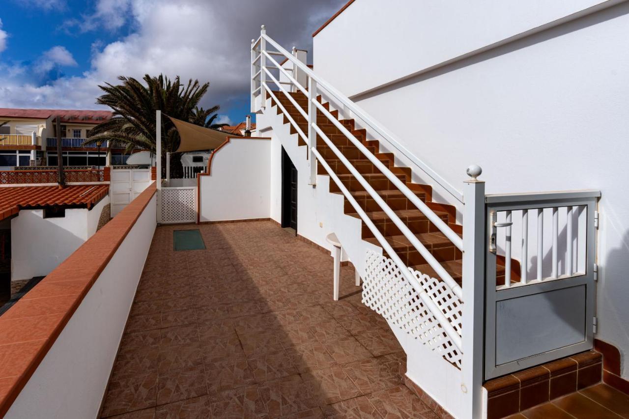 Villa Marina II Beachfront Corralejo By Holidays Home Екстер'єр фото