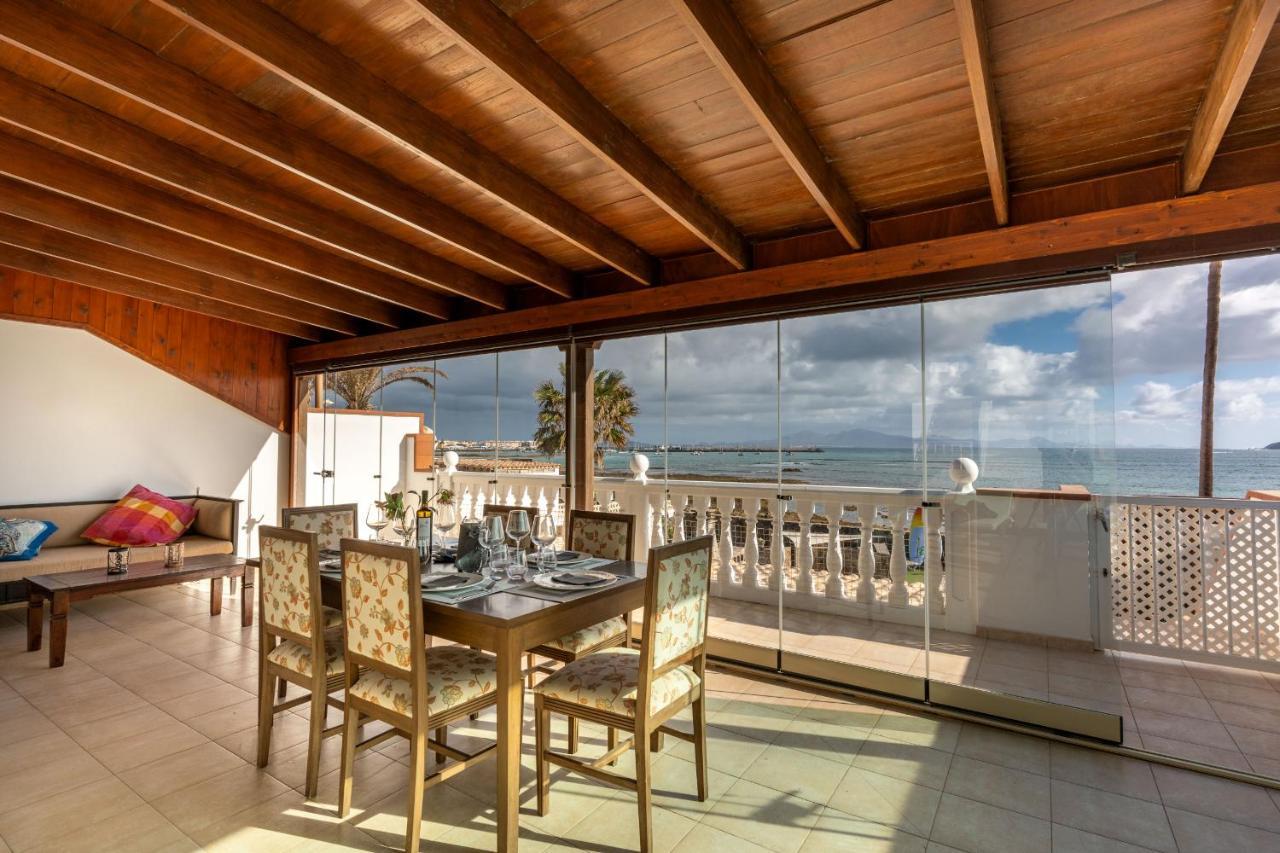 Villa Marina II Beachfront Corralejo By Holidays Home Екстер'єр фото