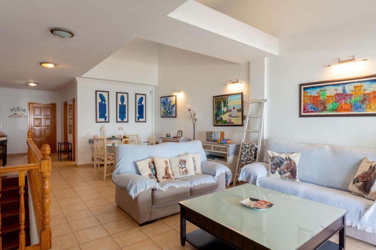 Villa Marina II Beachfront Corralejo By Holidays Home Екстер'єр фото