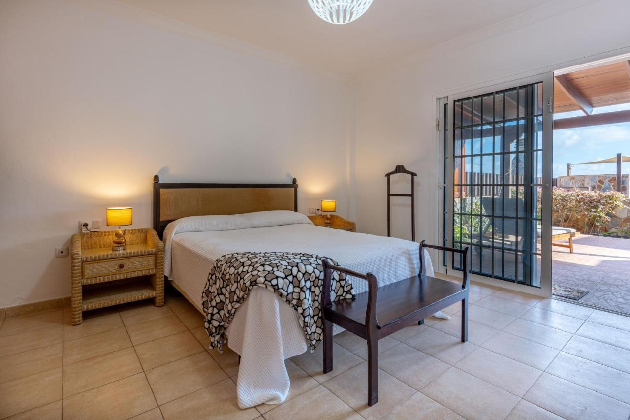 Villa Marina II Beachfront Corralejo By Holidays Home Екстер'єр фото