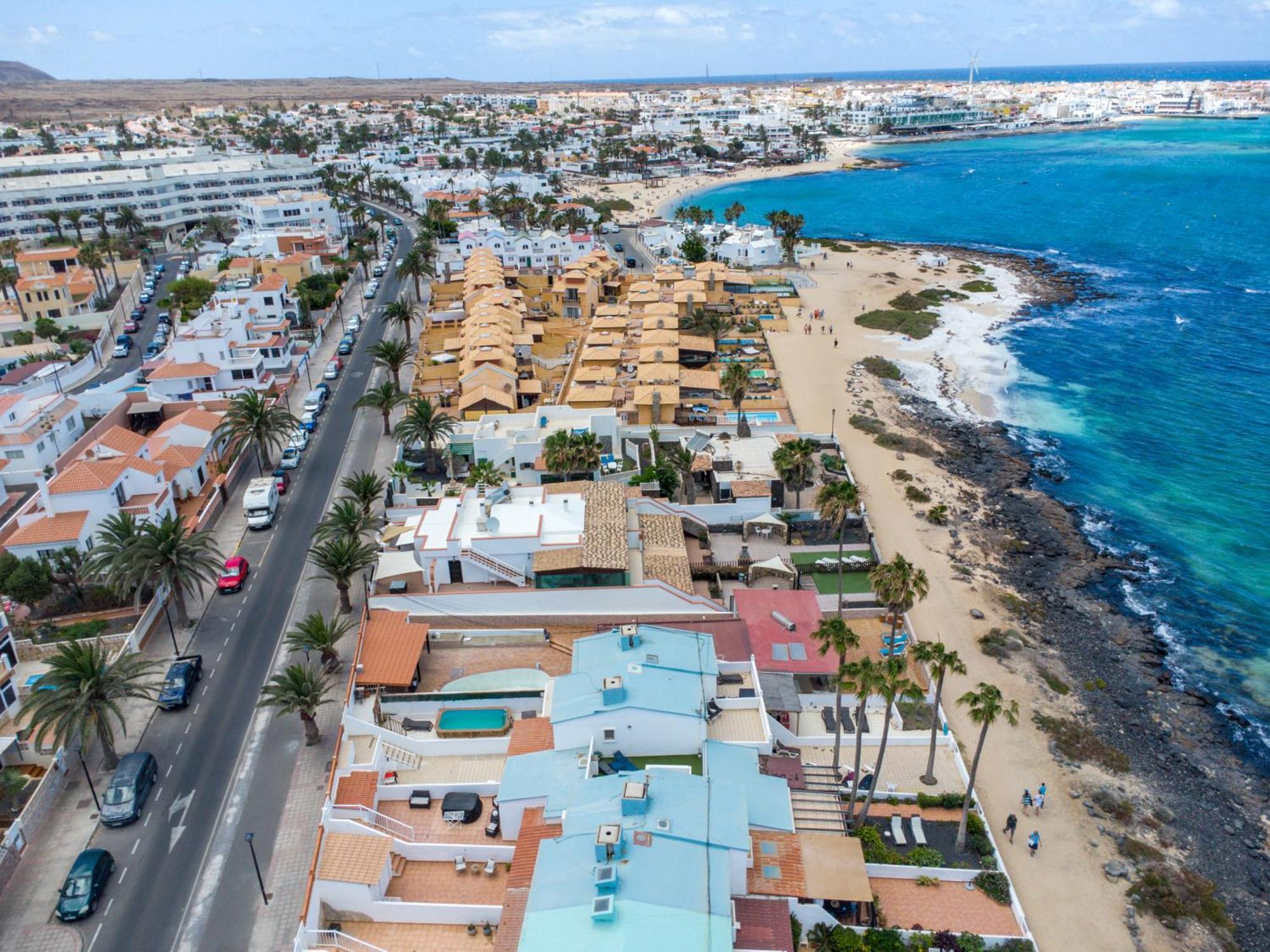 Villa Marina II Beachfront Corralejo By Holidays Home Екстер'єр фото
